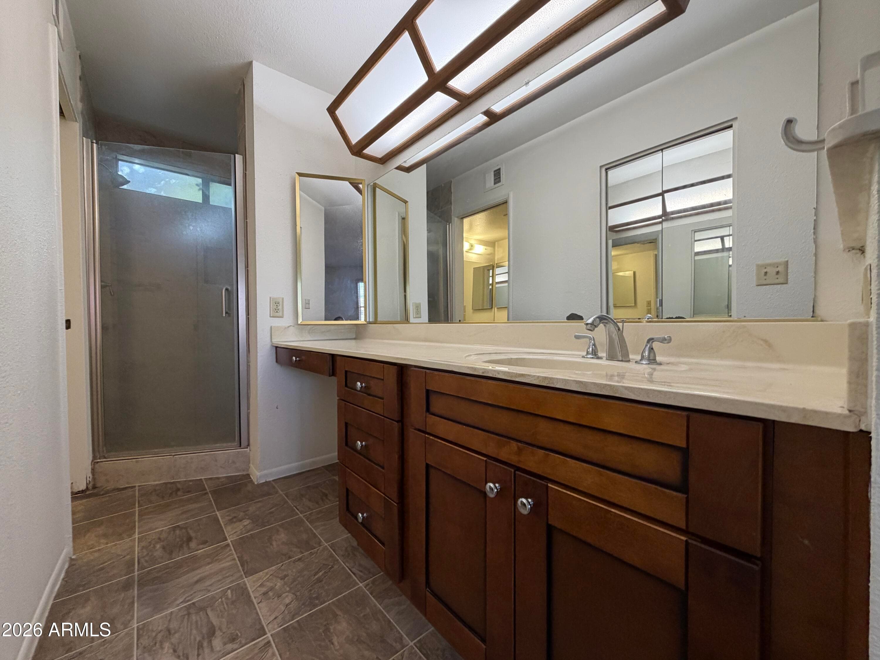 12282 S SHOSHONI Drive, Phoenix, AZ 85044 — photo 12 of 18