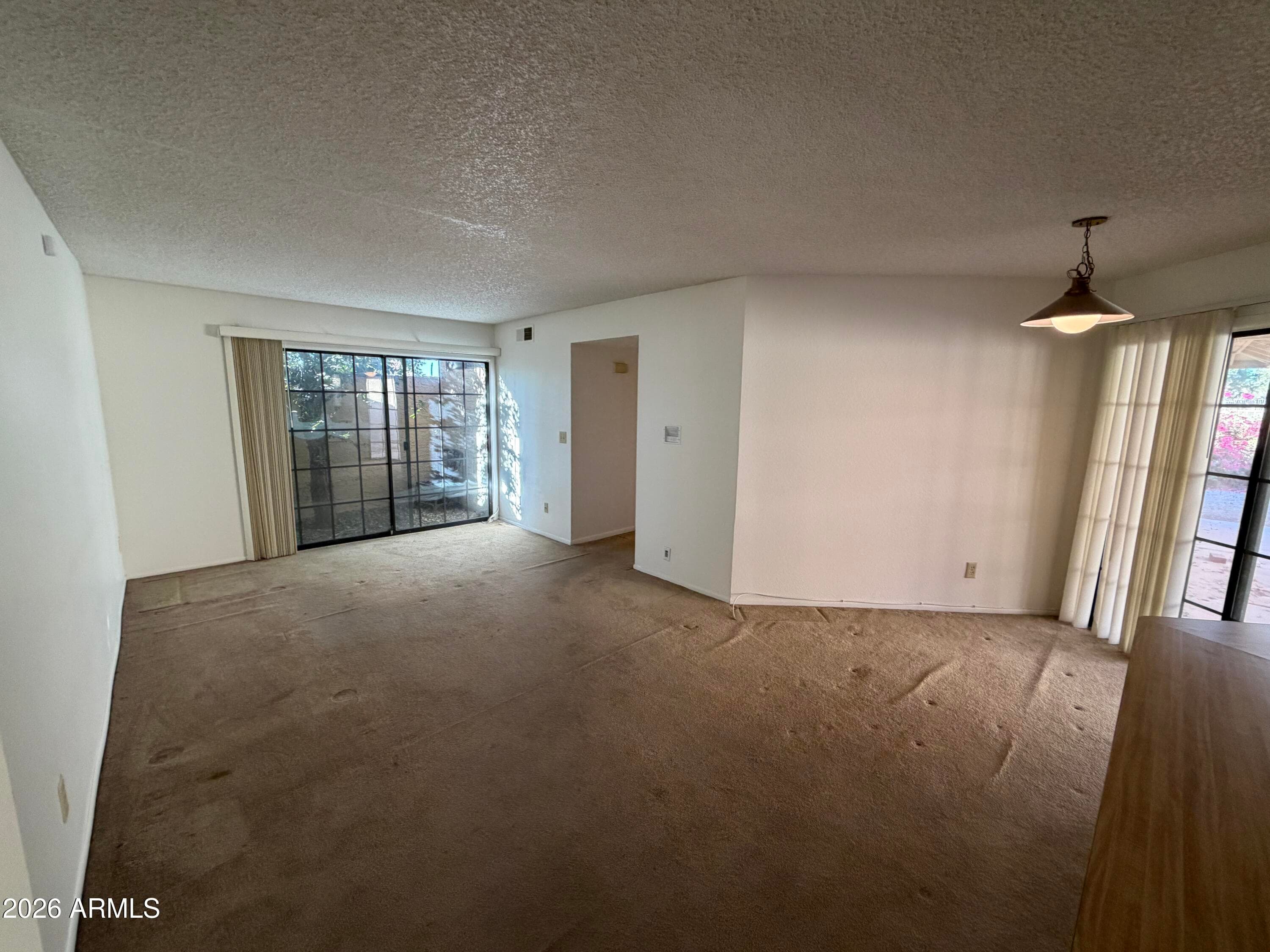12282 S SHOSHONI Drive, Phoenix, AZ 85044 — photo 4 of 18