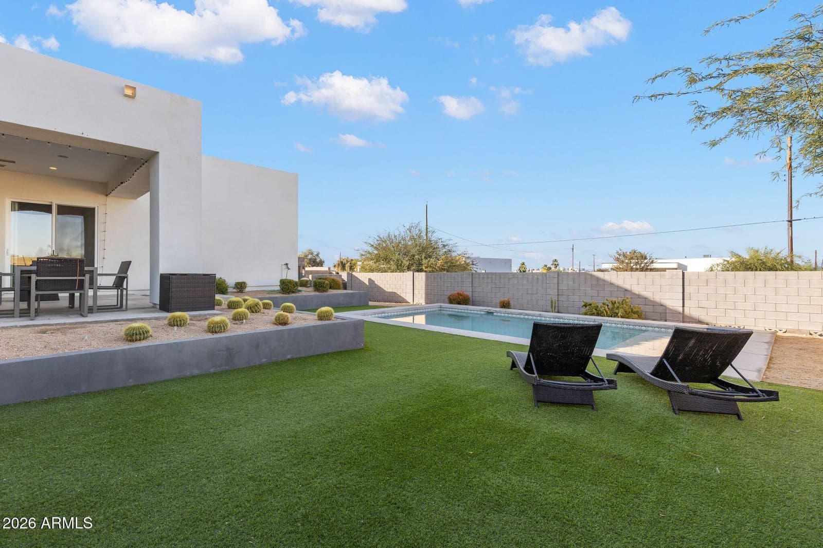2252 E SOUTH MOUNTAIN Avenue, Phoenix, AZ 85042 — photo 44 of 50