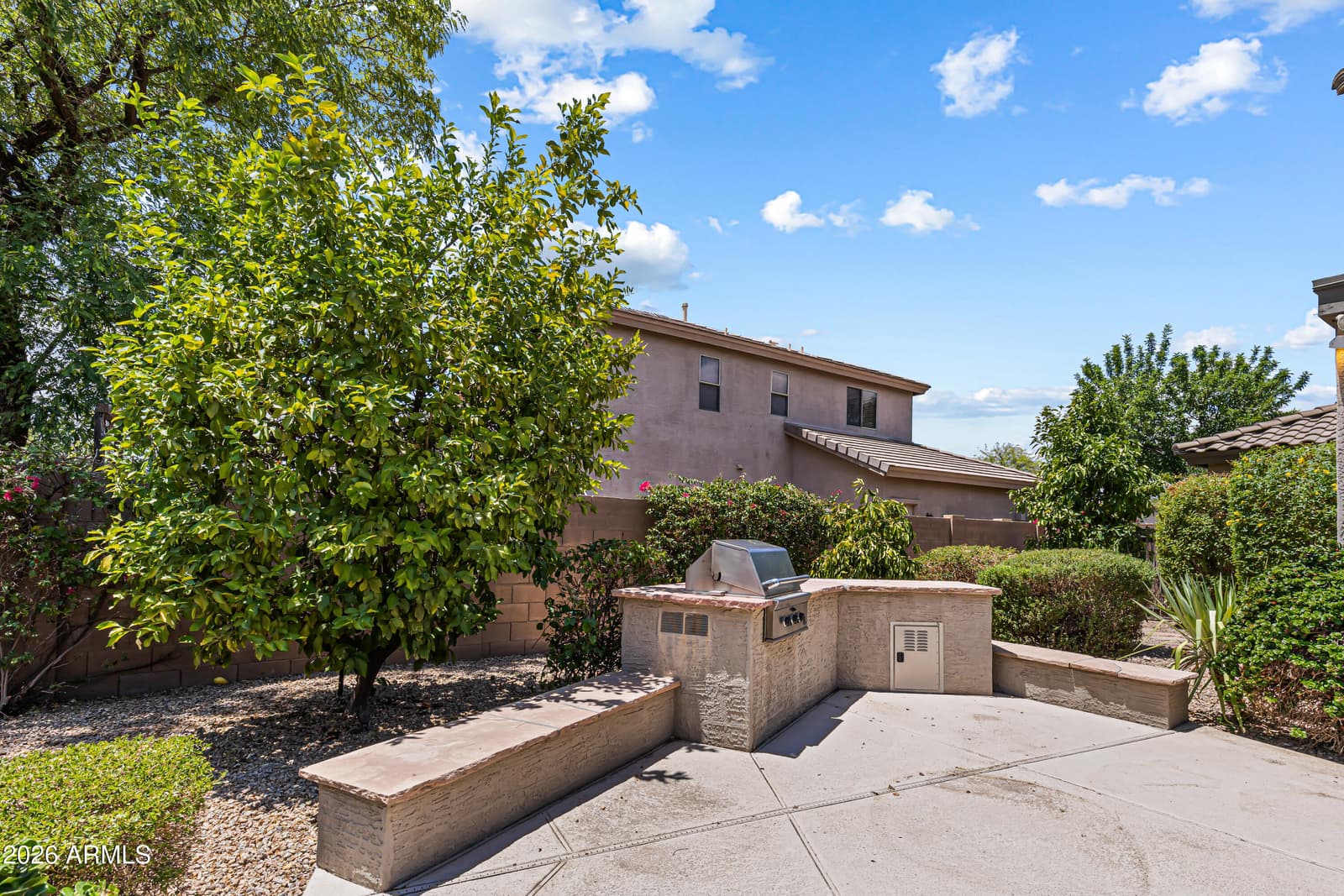3229 W BUCKHORN Trail, Phoenix, AZ 85083 — photo 77 of 100