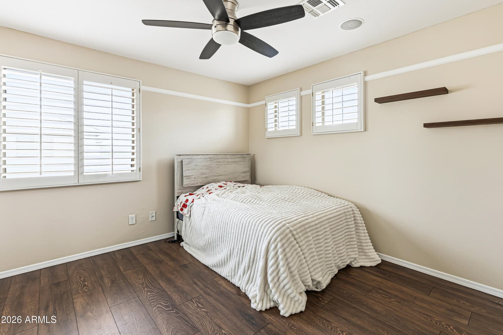 3229 W BUCKHORN Trail, Phoenix, AZ 85083 — photo 56 of 100