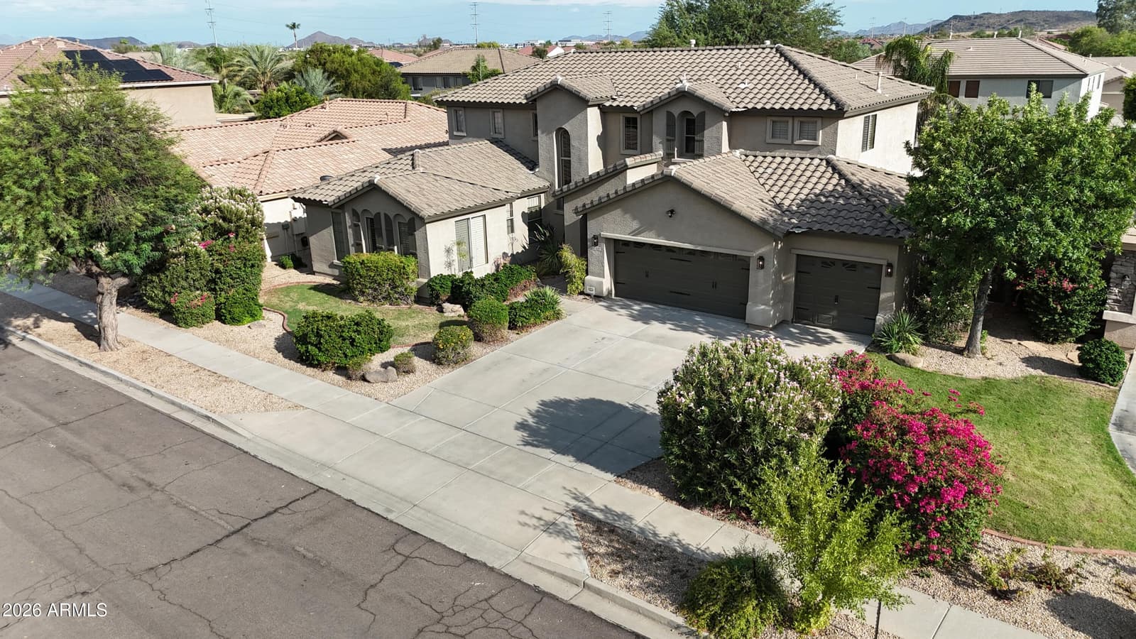 3229 W BUCKHORN Trail, Phoenix, AZ 85083 — photo 89 of 100