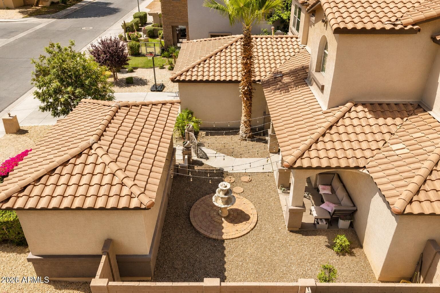510 S EMERSON Street, Chandler, AZ 85225 — photo 5 of 37