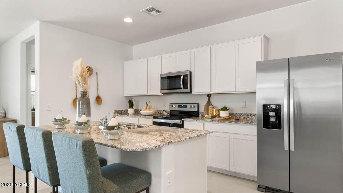 12575 W LOCUST Lane, Avondale, AZ 85323 — photo 5 of 12