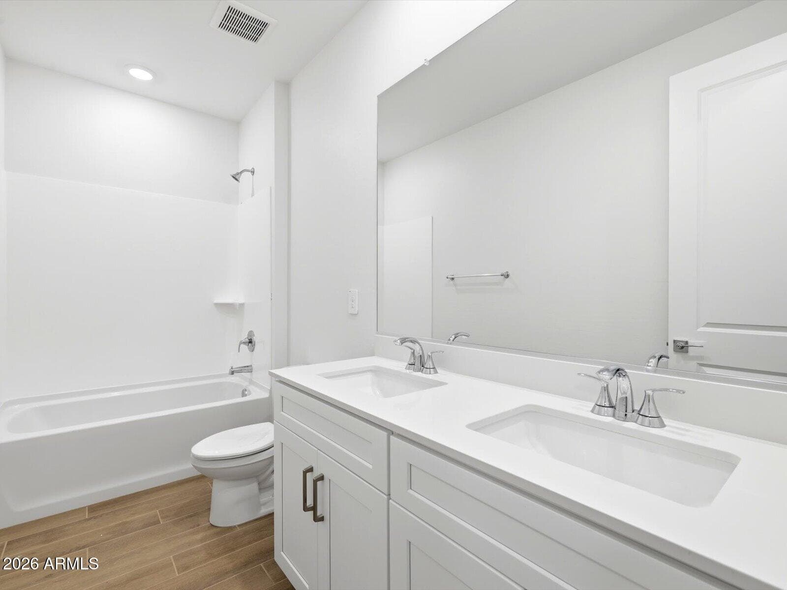 7774 W HAYWARD Avenue, Glendale, AZ 85303 — photo 12 of 36