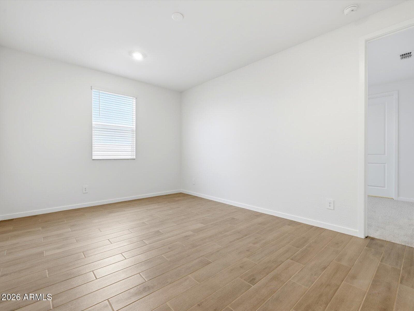 7774 W HAYWARD Avenue, Glendale, AZ 85303 — photo 14 of 36