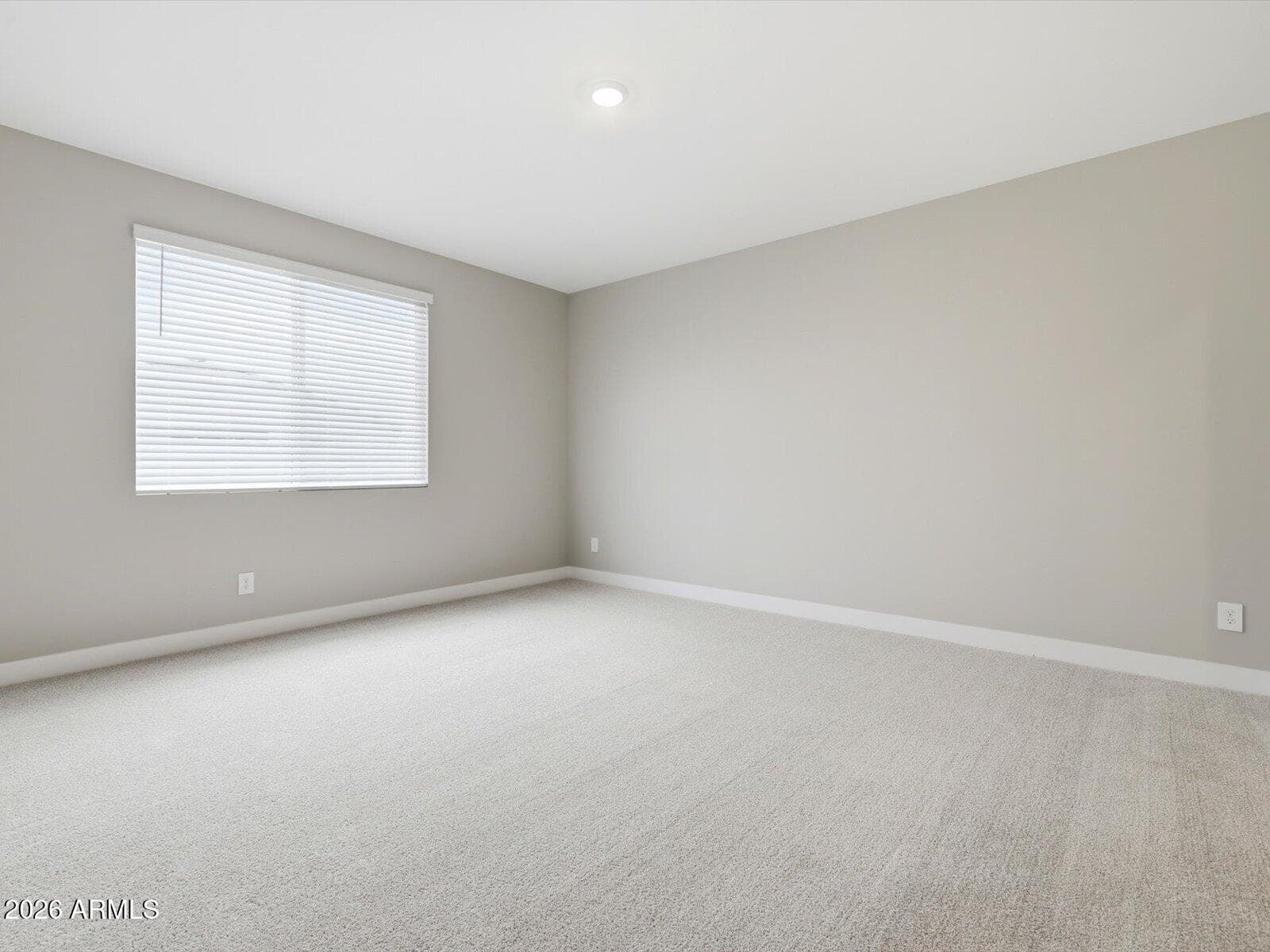 7763 N 78TH Drive, Glendale, AZ 85303 — photo 8 of 35