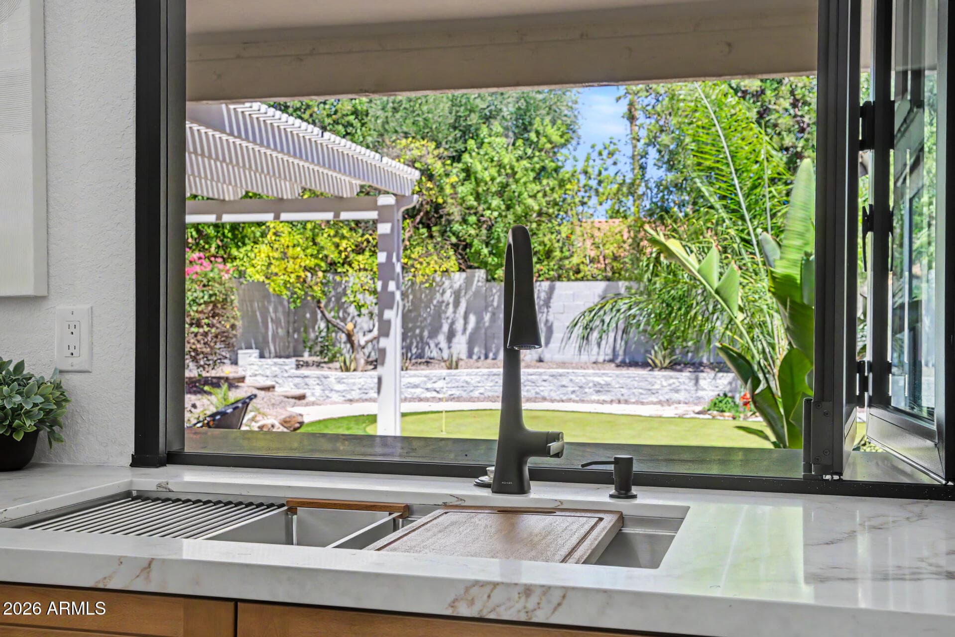 17801 N 55TH Street, Scottsdale, AZ 85254 — photo 11 of 48