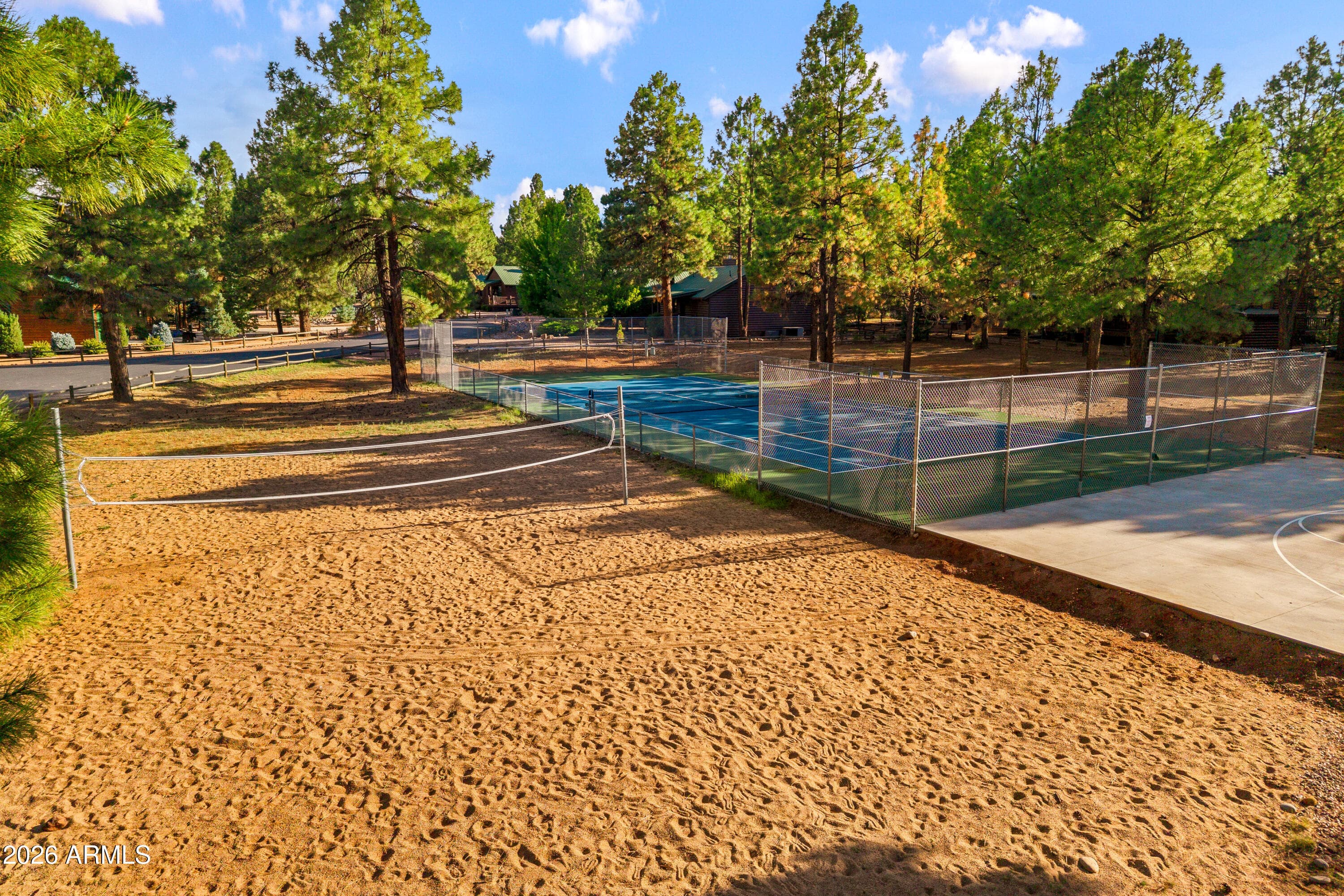 2722 HIGH PINE Loop, Overgaard, AZ 85933 — photo 33 of 37