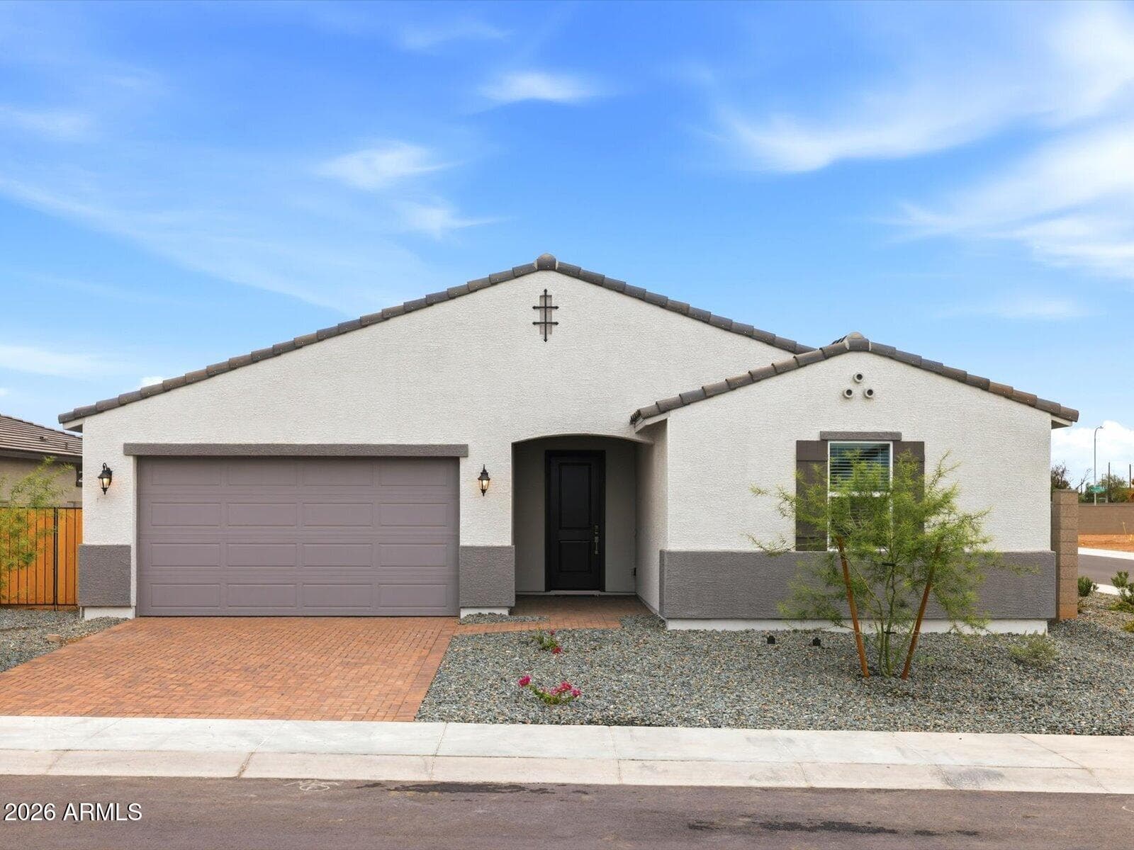 7757 N 78TH Drive, Glendale, AZ 85303 — photo 2 of 36