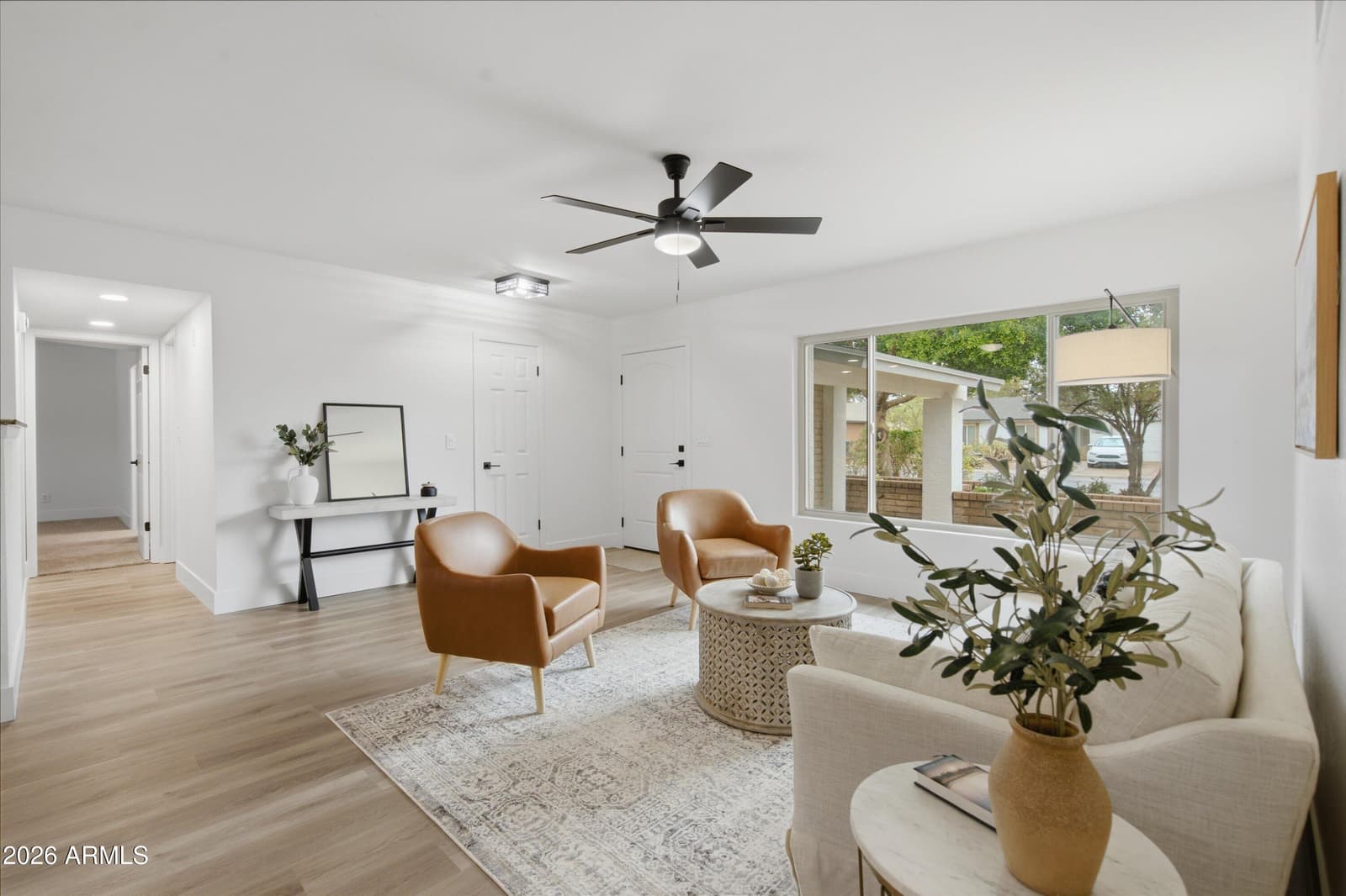 1023 W Carter Drive, Tempe, AZ 85282 — photo 3 of 33
