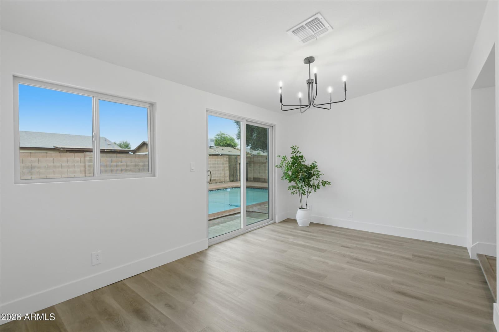 1023 W Carter Drive, Tempe, AZ 85282 — photo 14 of 33