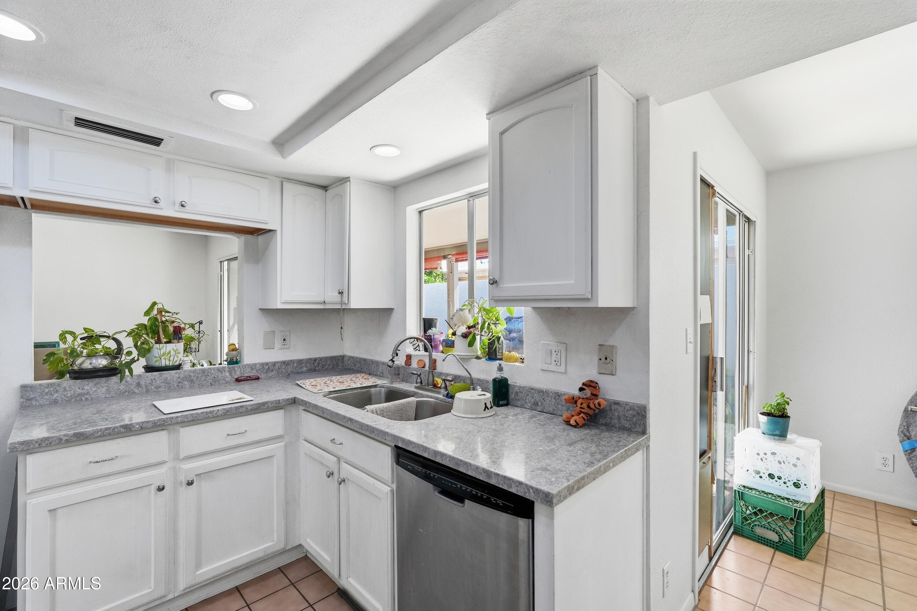 482 LEISURE WORLD, Mesa, AZ 85206 — photo 16 of 61