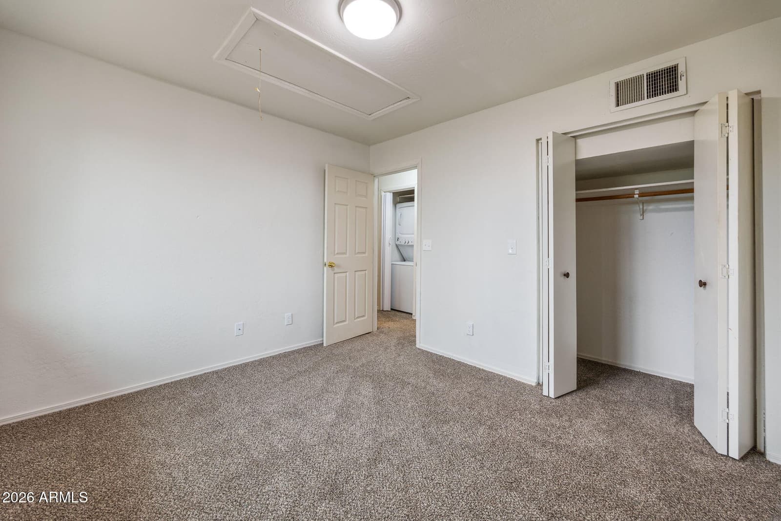 8376 APACHE Drive, Show Low, AZ 85901 — photo 14 of 20