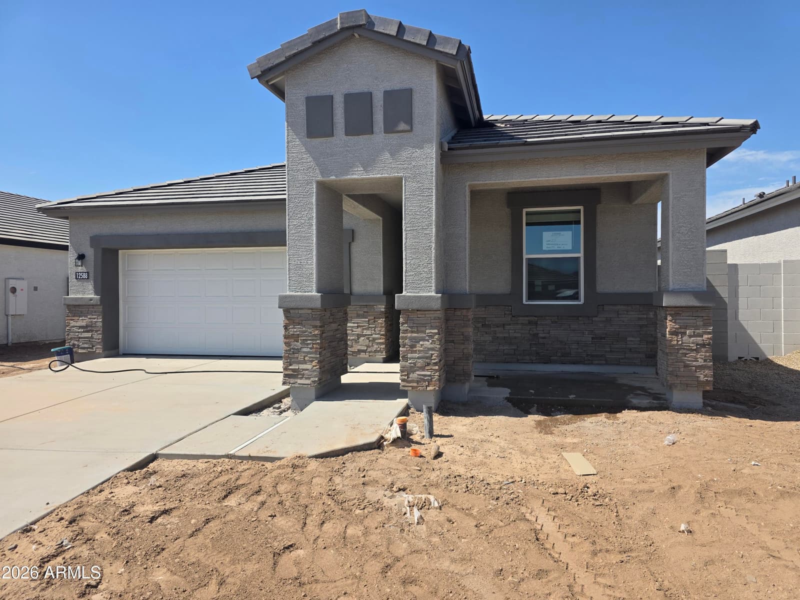 12588 W LOCUST Lane, Avondale, AZ 85323 — photo 2 of 7