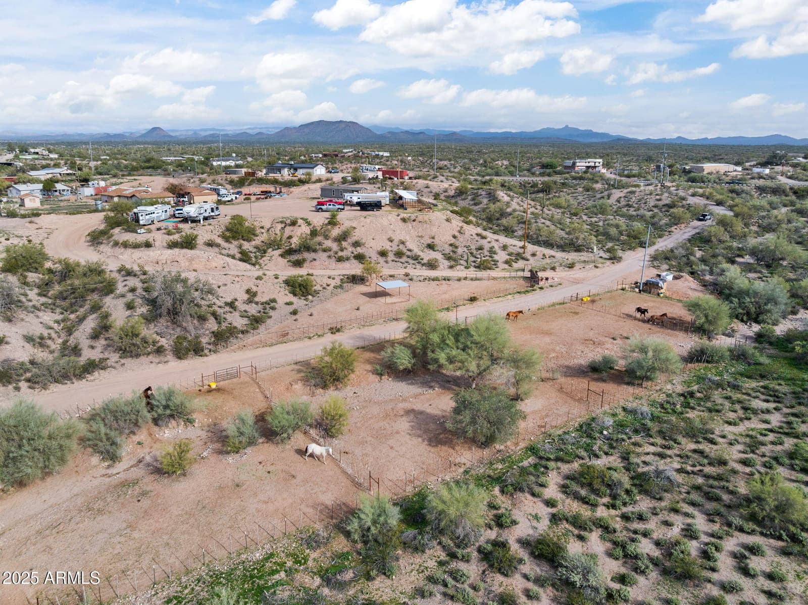 42710 W Highway 60, Morristown, AZ 85342 — photo 11 of 39