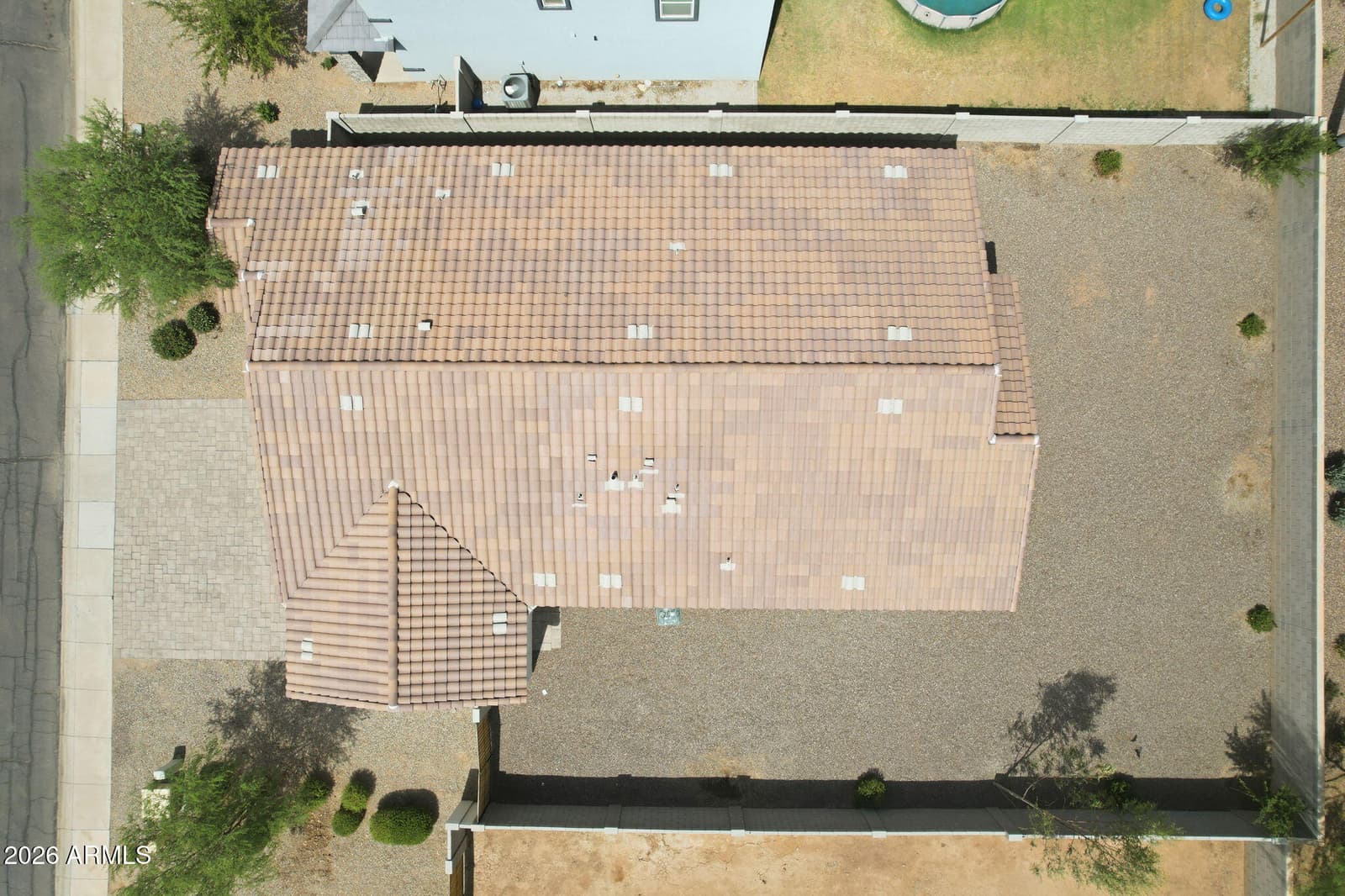 2050 E PIEDMONT Place, Casa Grande, AZ 85122 — photo 7 of 36