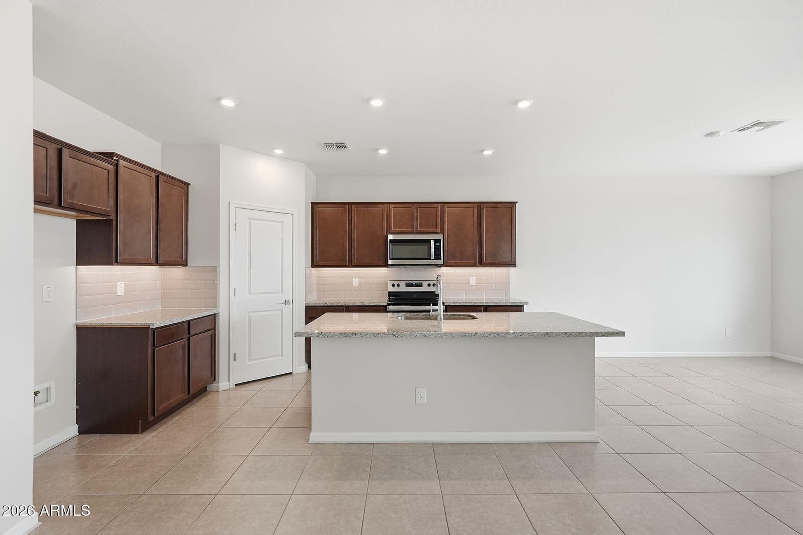 2050 E PIEDMONT Place, Casa Grande, AZ 85122 — photo 13 of 36