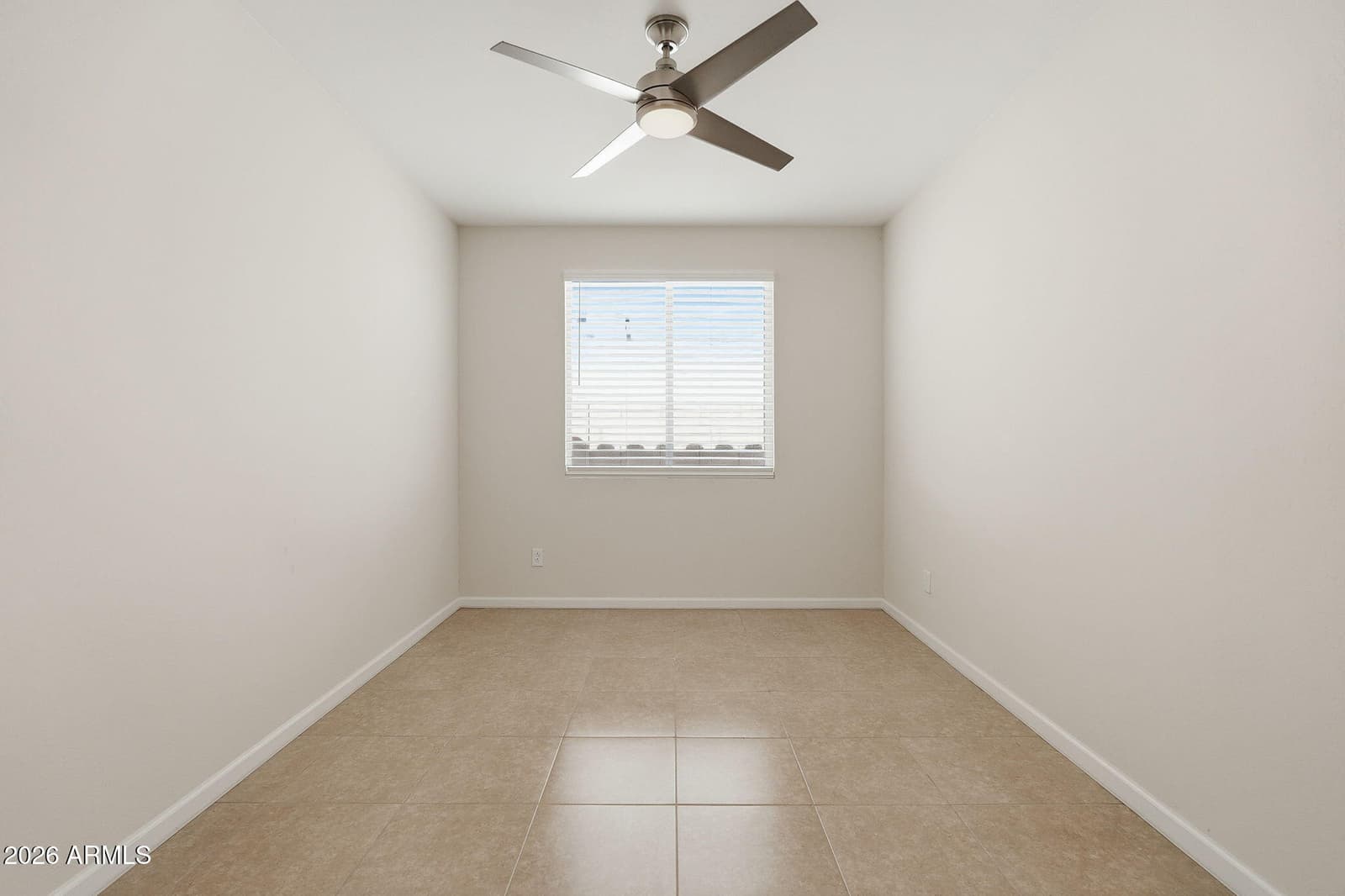 2050 E PIEDMONT Place, Casa Grande, AZ 85122 — photo 10 of 36