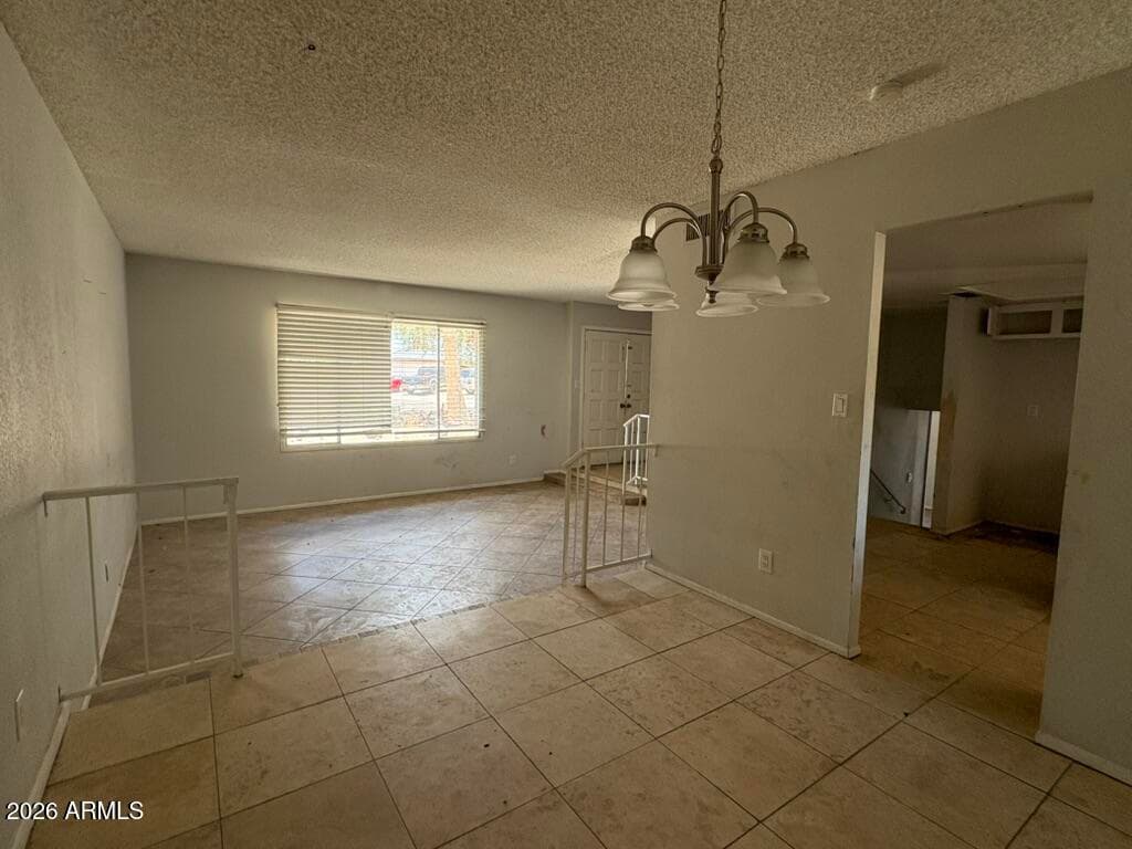 4137 W LUKE Avenue, Phoenix, AZ 85019 — photo 10 of 23