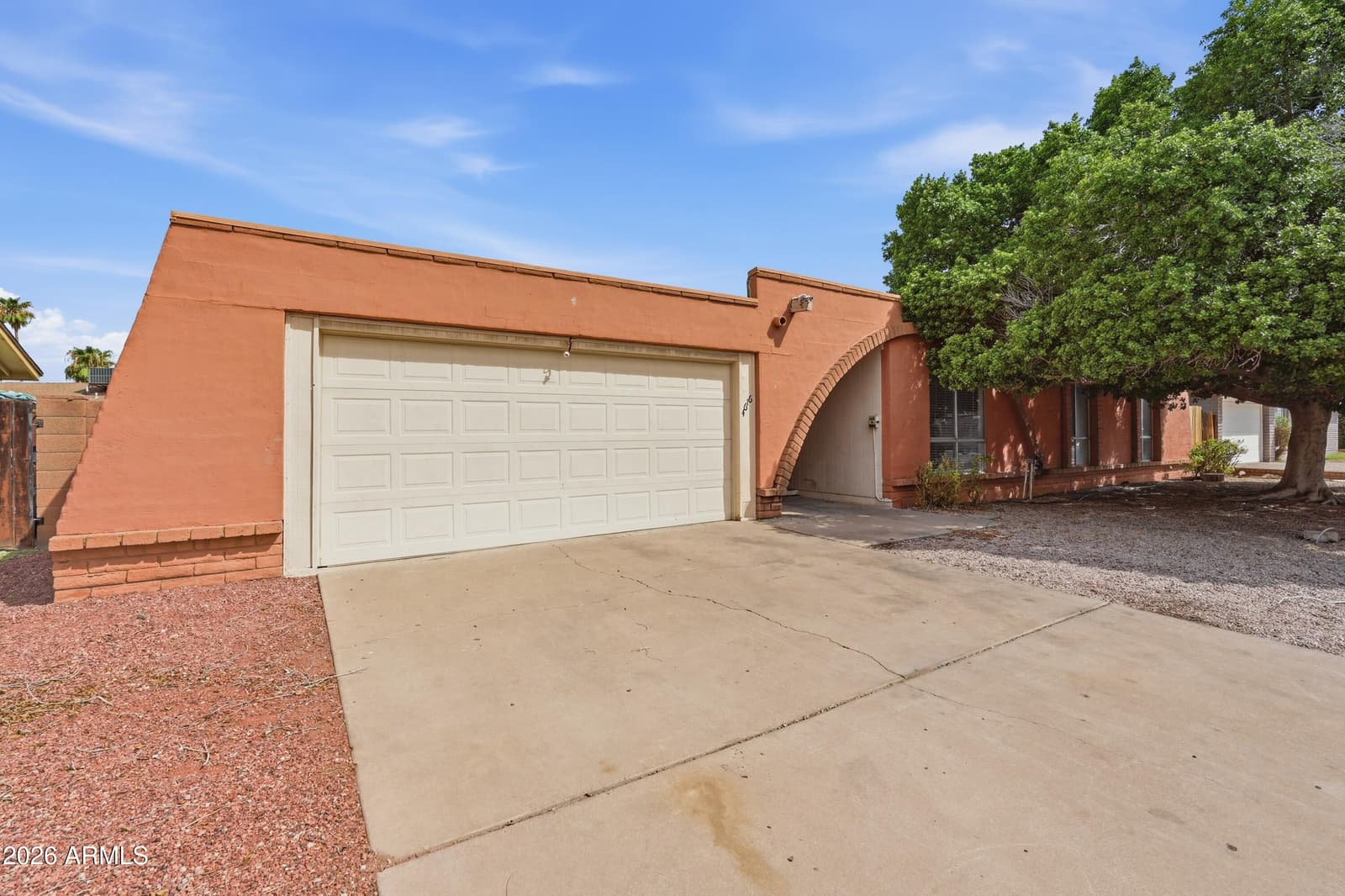 4616 W SAGUARO Drive, Glendale, AZ 85304 — photo 2 of 34