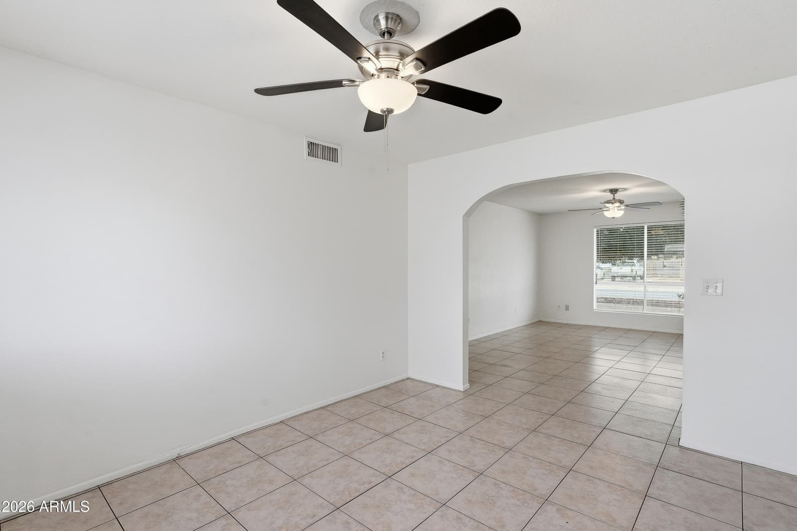 4616 W SAGUARO Drive, Glendale, AZ 85304 — photo 12 of 34