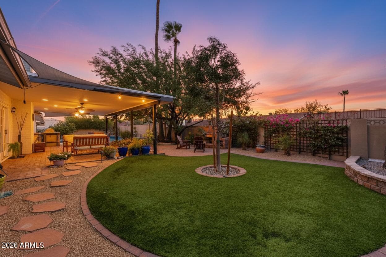 2019 E FLYNN Lane, Phoenix, AZ 85016 — photo 30 of 34