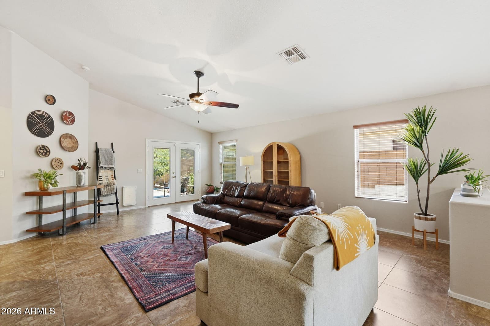 2615 E BEAUTIFUL Lane, Phoenix, AZ 85042 — photo 6 of 30
