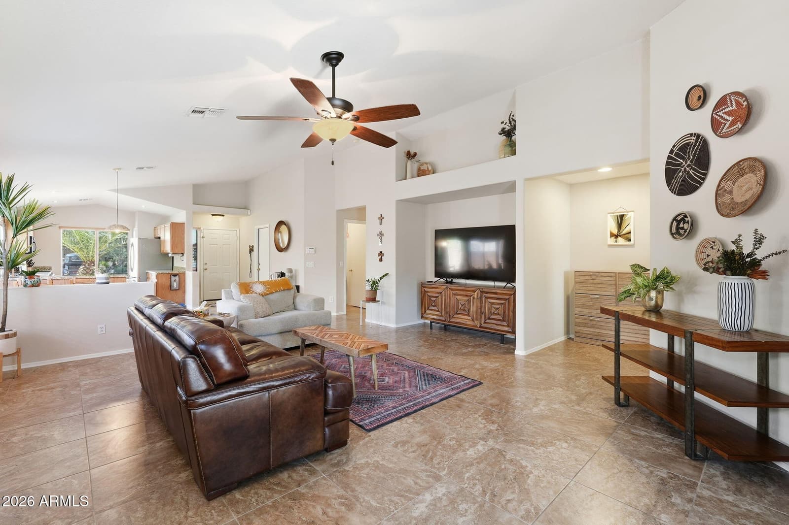 2615 E BEAUTIFUL Lane, Phoenix, AZ 85042 — photo 8 of 30