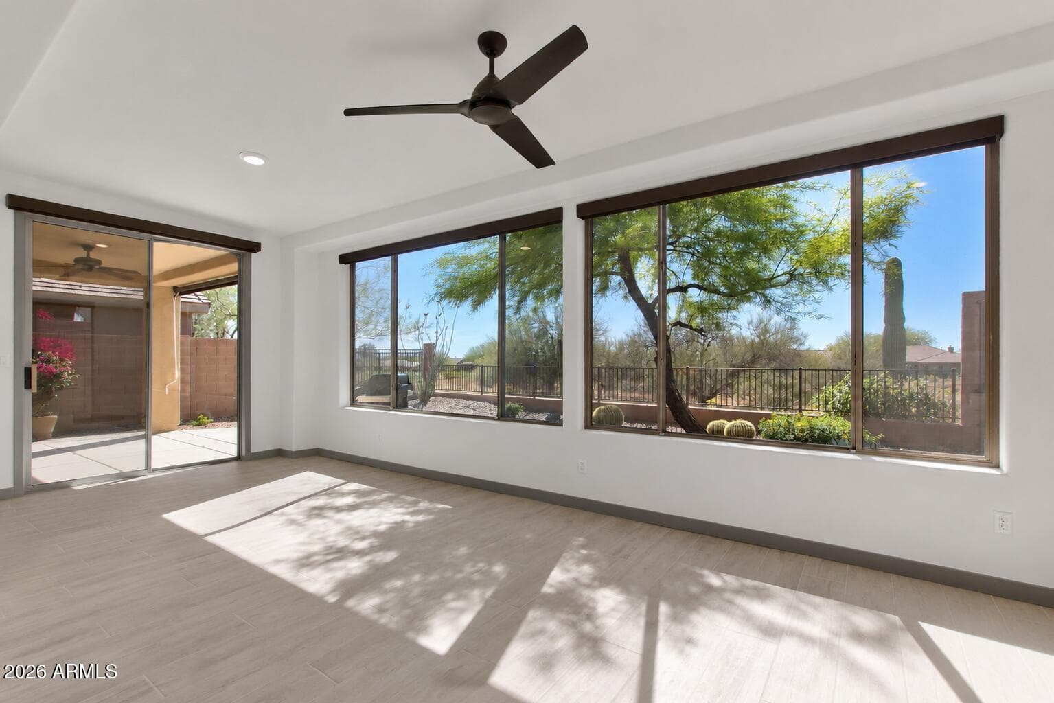40902 N NOBLE HAWK Way, Anthem, AZ 85086 — photo 4 of 53