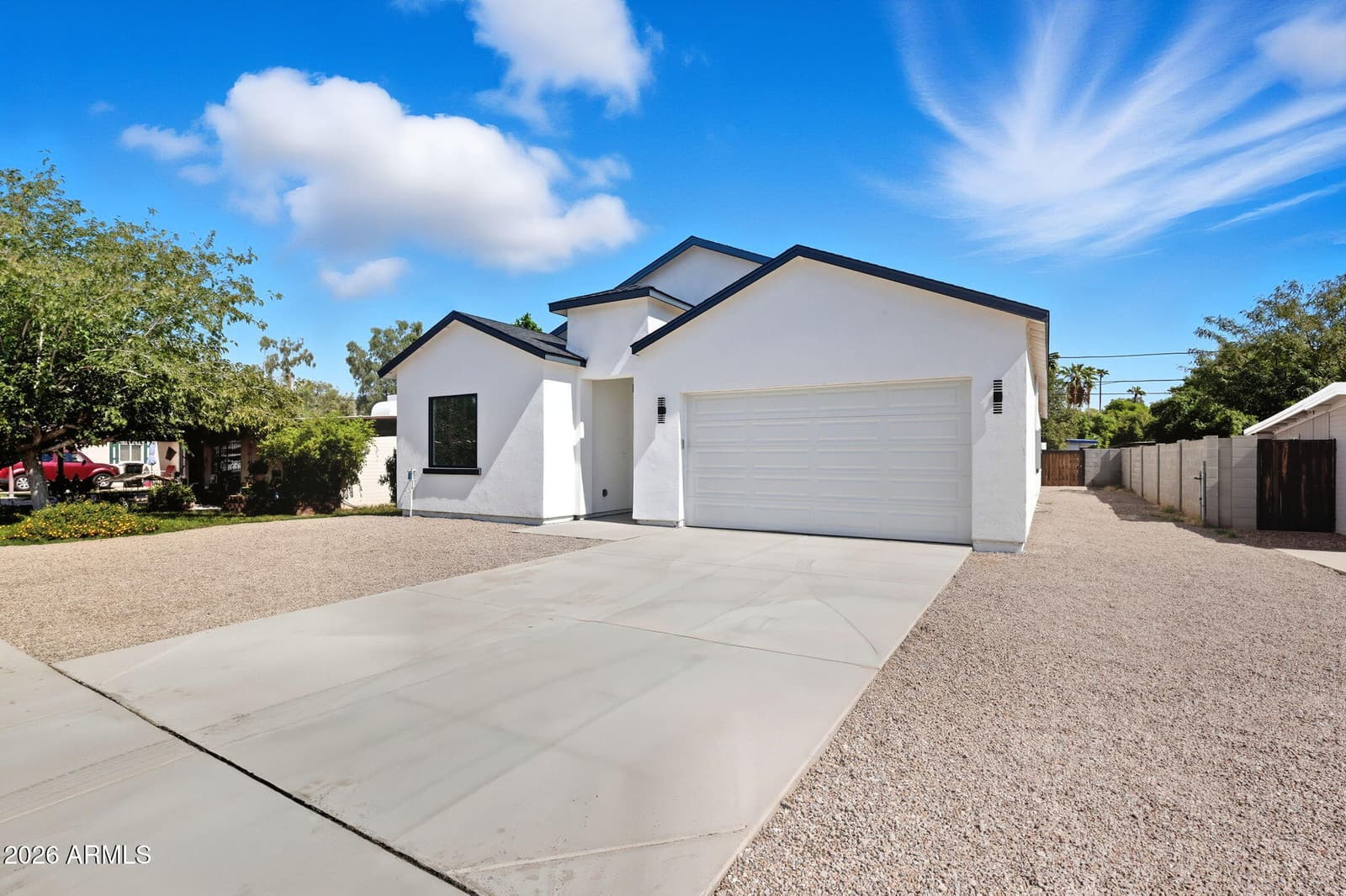 415 S Robert Road S, Tempe, AZ 85281 — photo 4 of 50