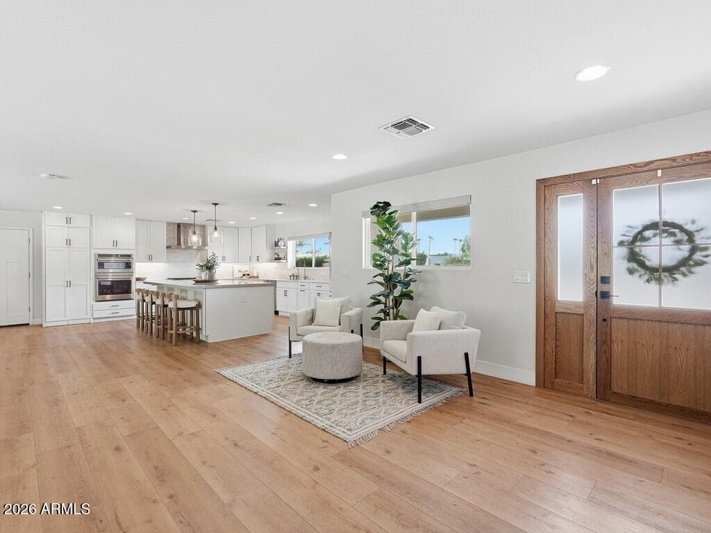 5102 E POINSETTIA Drive, Scottsdale, AZ 85254 — photo 2 of 62