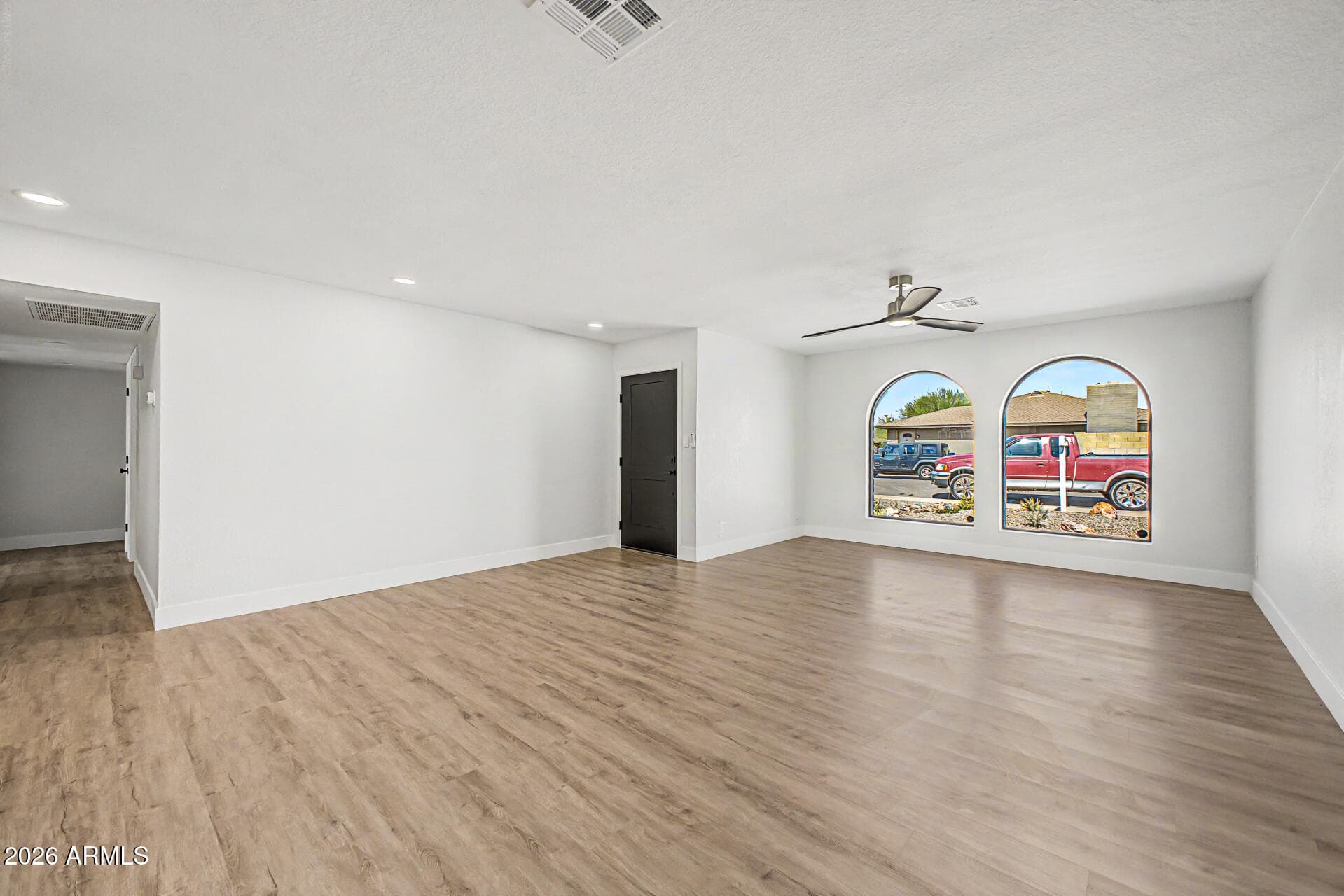6014 S DORSEY Lane, Tempe, AZ 85283 — photo 9 of 48