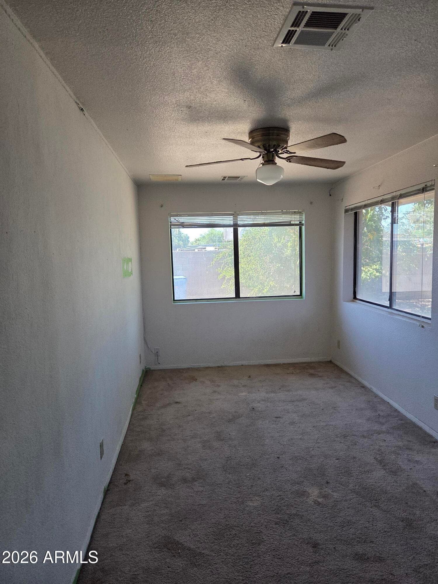 2217 W DAHLIA Drive, Phoenix, AZ 85029 — photo 6 of 17