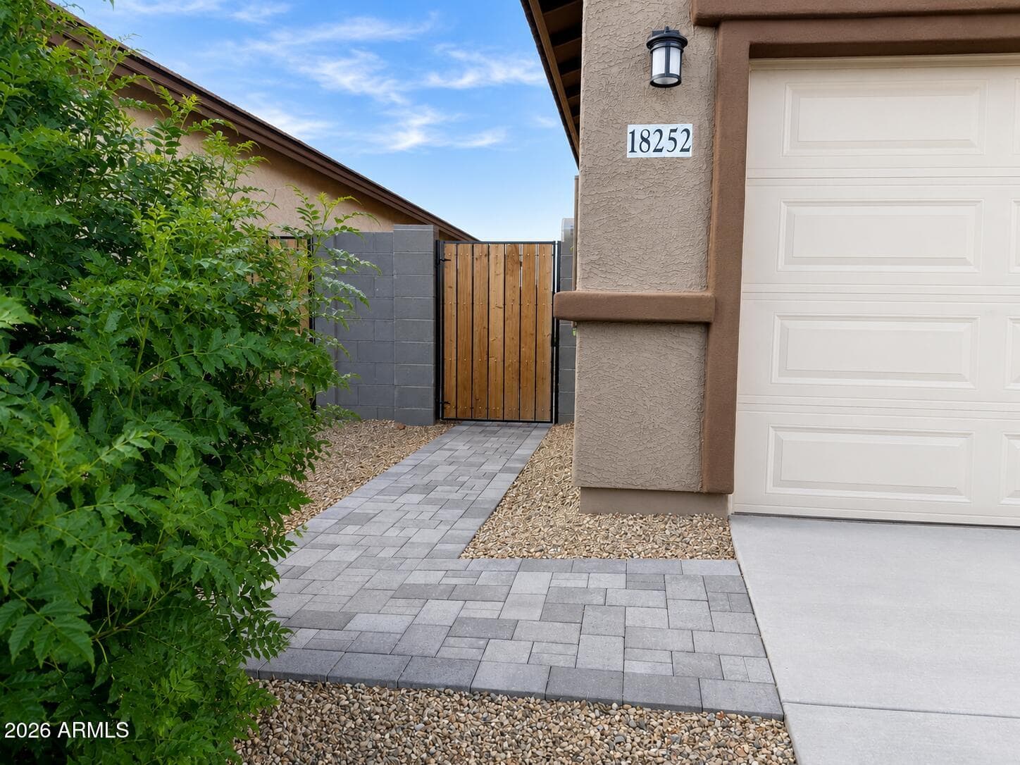 18252 W CIELO GRANDE Avenue, Surprise, AZ 85387 — photo 11 of 67