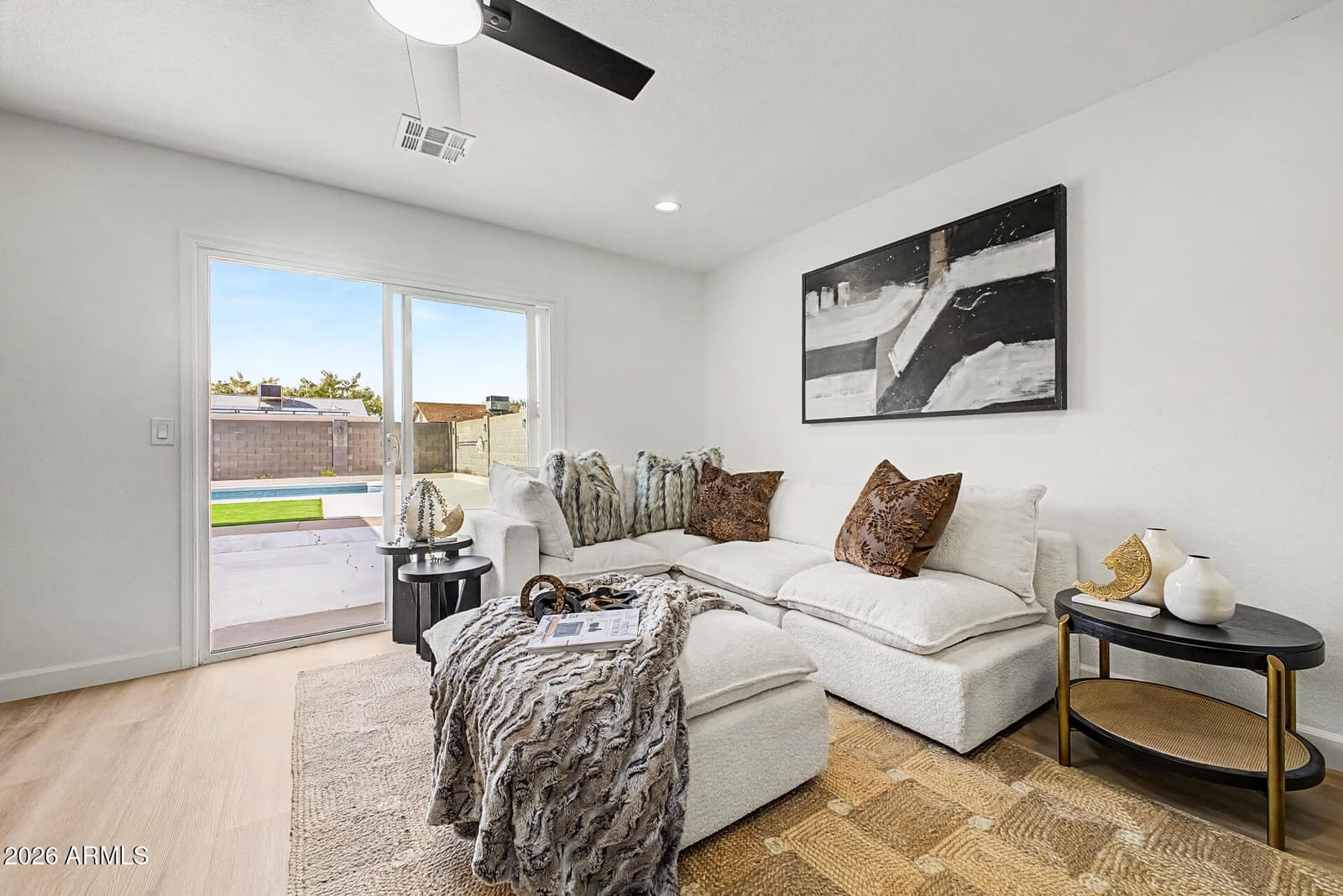4916 W GROVERS Avenue, Glendale, AZ 85308 — photo 11 of 29