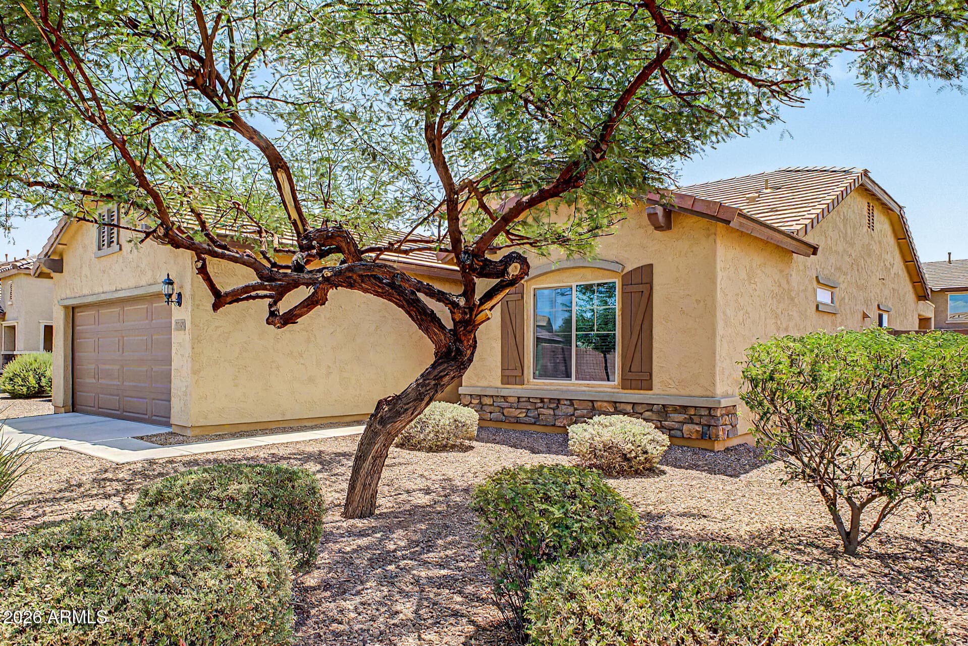 17549 W PINNACLE VISTA Drive, Surprise, AZ 85387 — photo 2 of 35