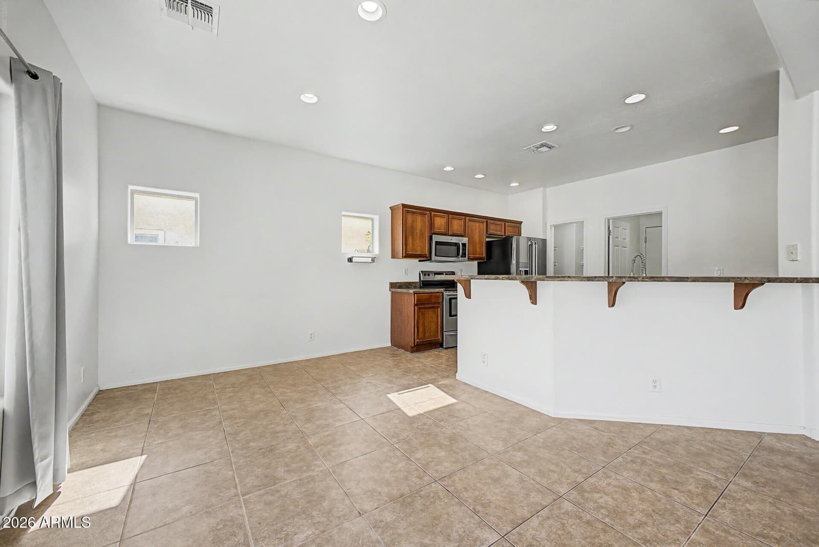 44175 W KNAUSS Drive, Maricopa, AZ 85138 — photo 12 of 38
