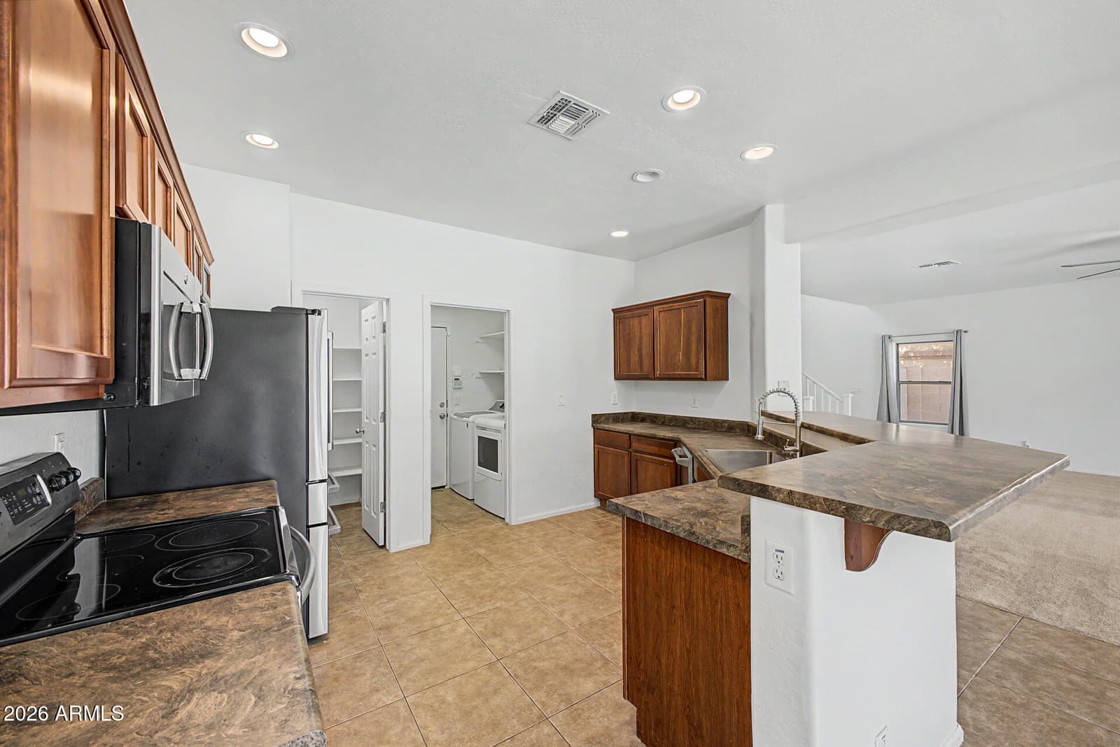 44175 W KNAUSS Drive, Maricopa, AZ 85138 — photo 13 of 38