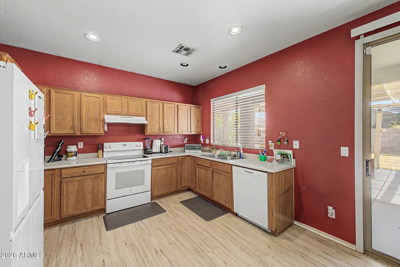 5775 W Townley Avenue, Glendale, AZ 85302 — photo 14 of 31