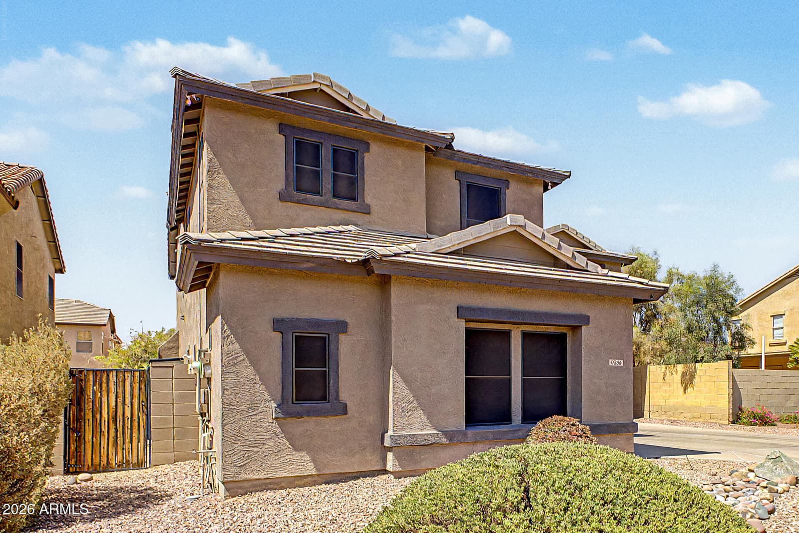 11566 W COCOPAH Street, Avondale, AZ 85323 — photo 7 of 49