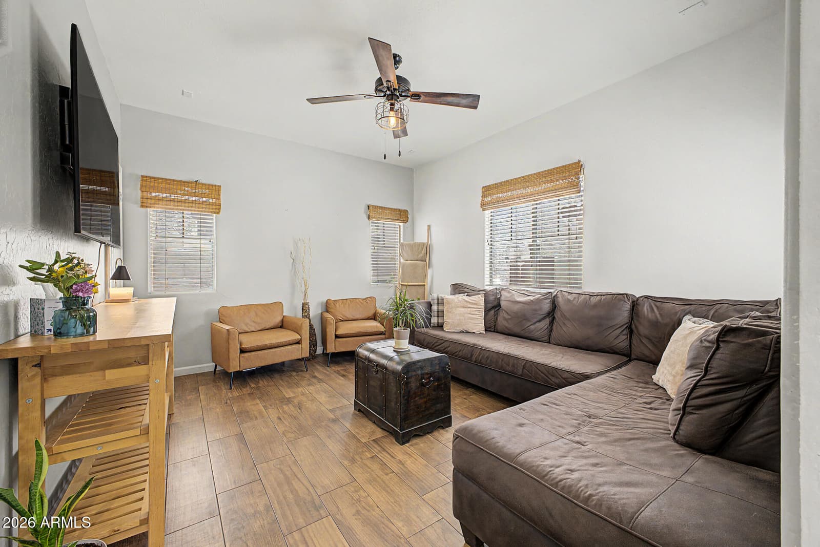 14242 W COUNTRY GABLES Drive, Surprise, AZ 85379 — photo 4 of 38
