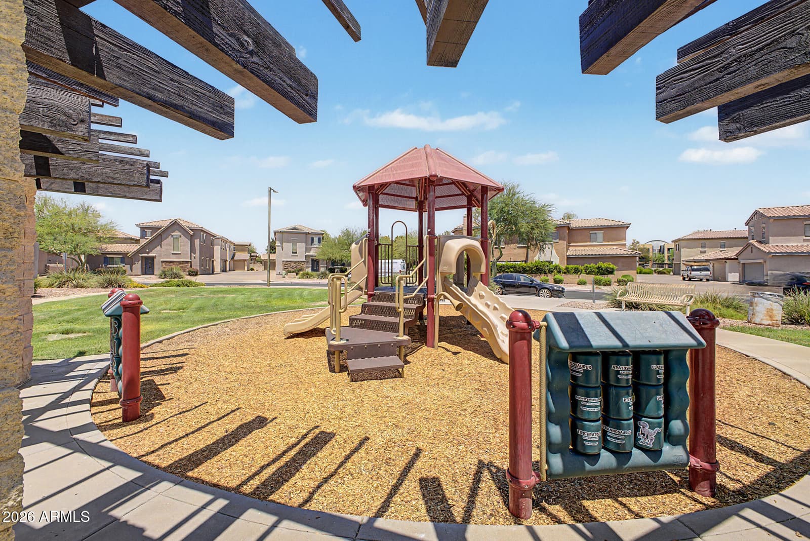 14242 W COUNTRY GABLES Drive, Surprise, AZ 85379 — photo 32 of 38
