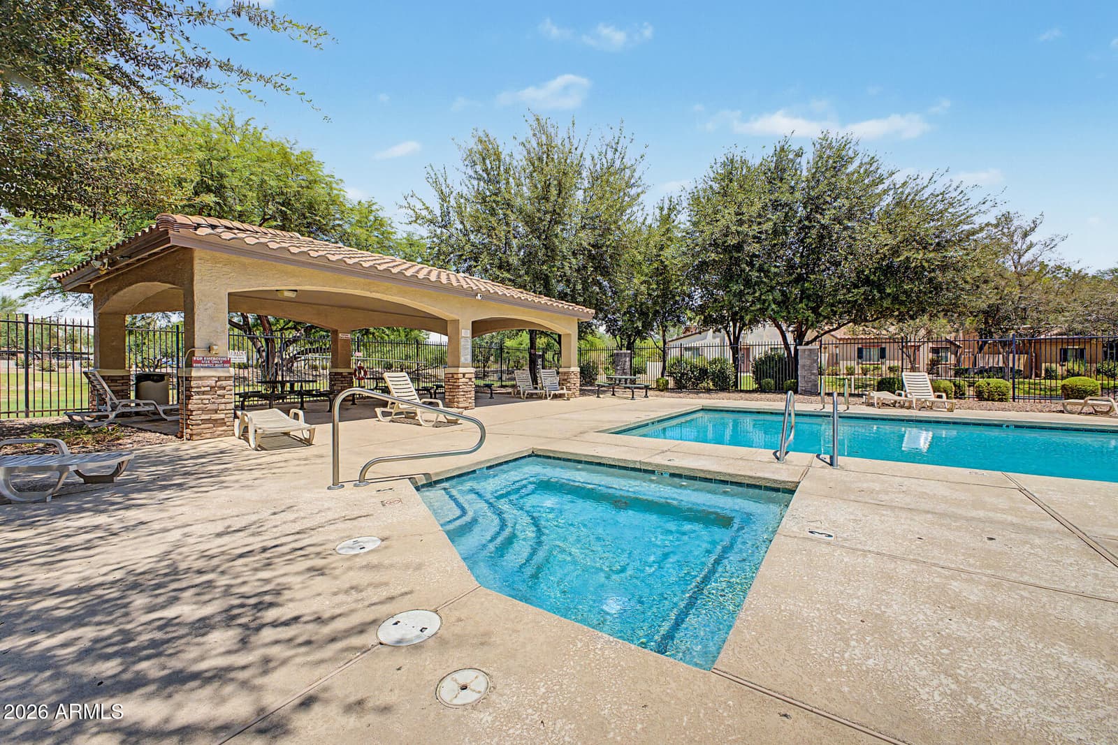 14242 W COUNTRY GABLES Drive, Surprise, AZ 85379 — photo 36 of 38