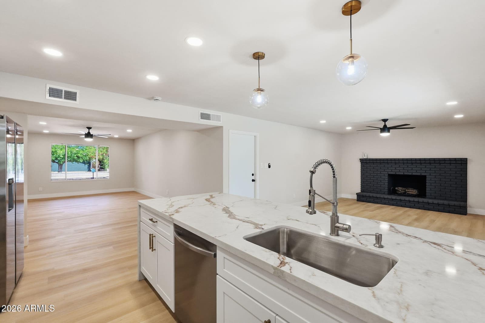 11002 N 45TH Avenue, Glendale, AZ 85304 — photo 16 of 41