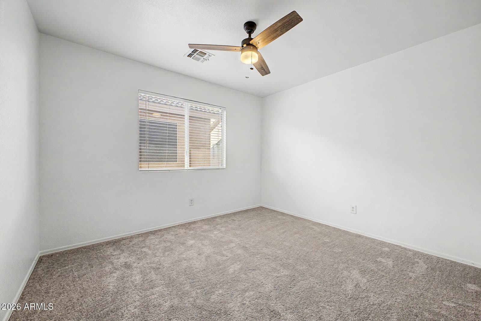 1454 E SHERATON Lane, Phoenix, AZ 85040 — photo 25 of 32