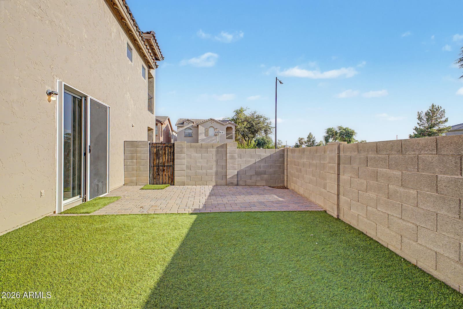 1454 E SHERATON Lane, Phoenix, AZ 85040 — photo 31 of 32