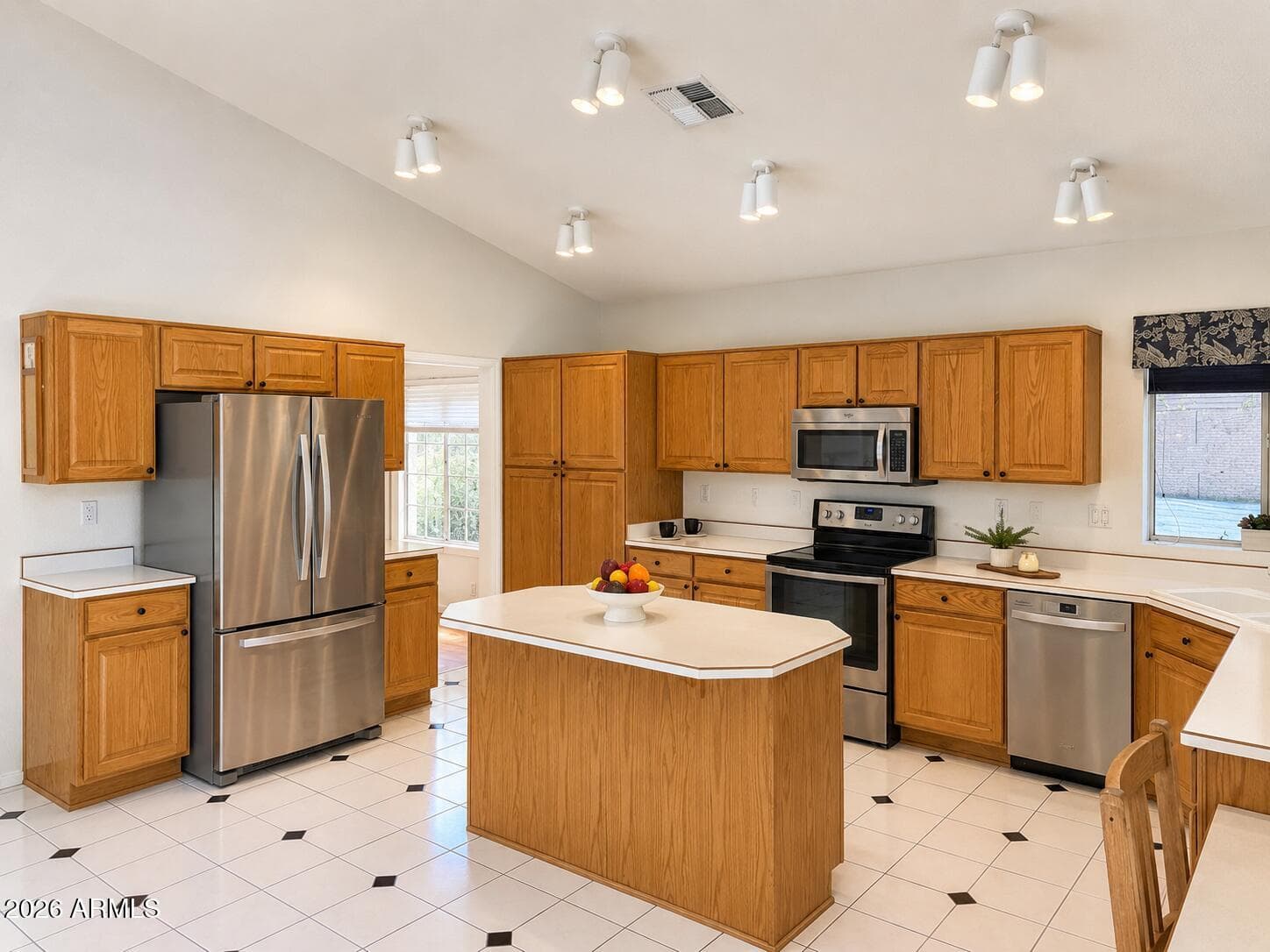 16840 S 36TH Place, Phoenix, AZ 85048 — photo 5 of 63