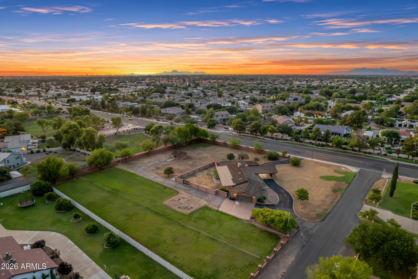 1821 E ELLIOT Road, Gilbert, AZ 85234 — photo 12 of 113