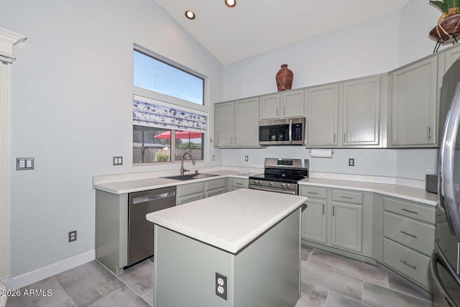 10227 E OSAGE Avenue E, Mesa, AZ 85212 — photo 13 of 46